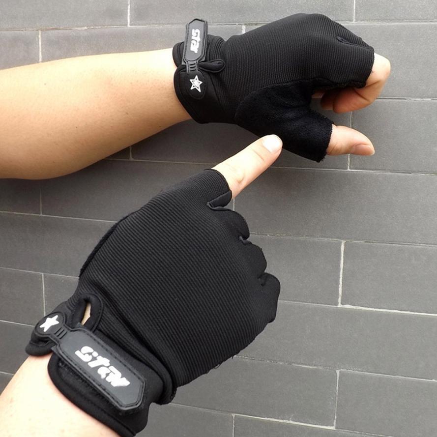 Sports fitness gloves